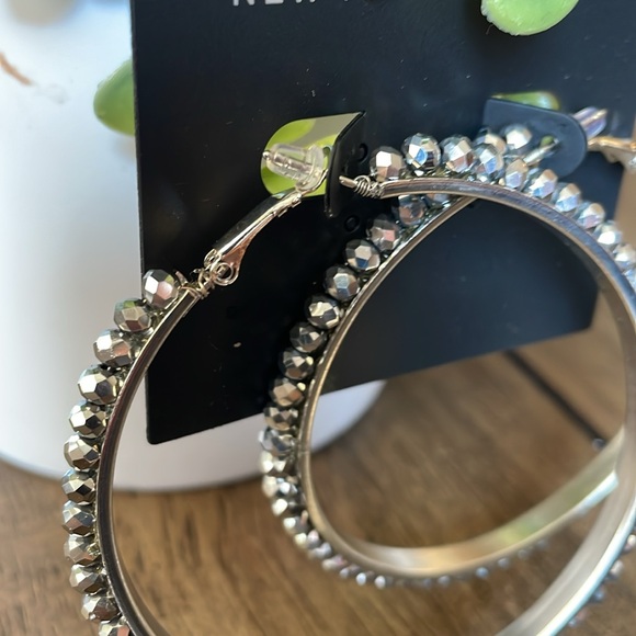 New York & Company Sliver Hoop Earrings, Approximately 3 Inches, NWT - Picture 4 of 6